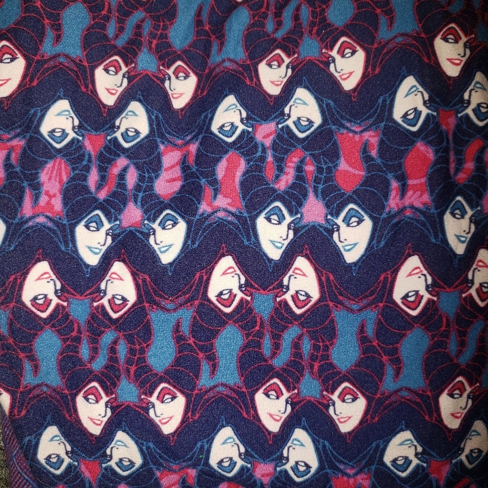 Lularoe TC Villian leggings